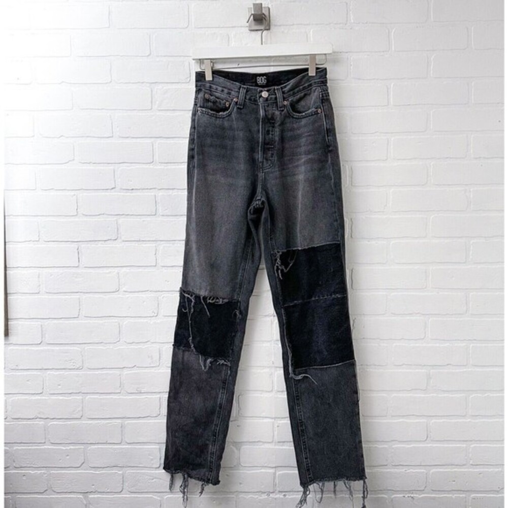 BDG‎ Jeans Distressed Patchwork Black Slim Straight High Rise Raw Hem Size 26 UO